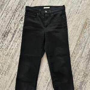 724 Levi High Rise Straight Crop Black Jeans - Size 27